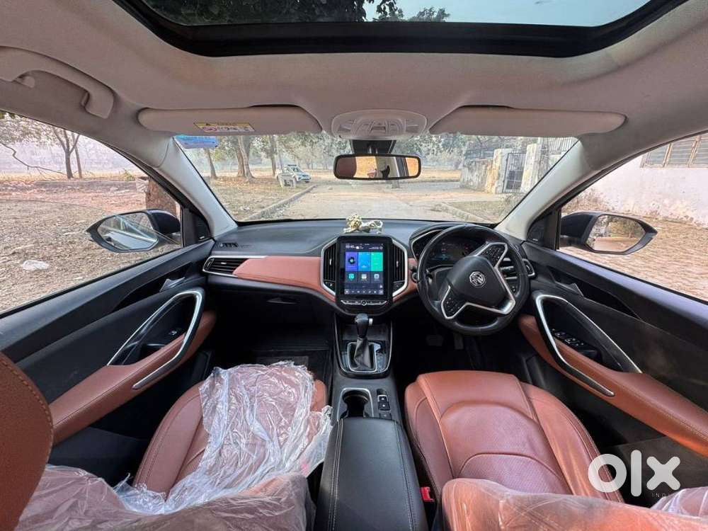 Mg Hector Plus 1.5 Sharp Turbo Cvt 6 Str, 2021, Petrol