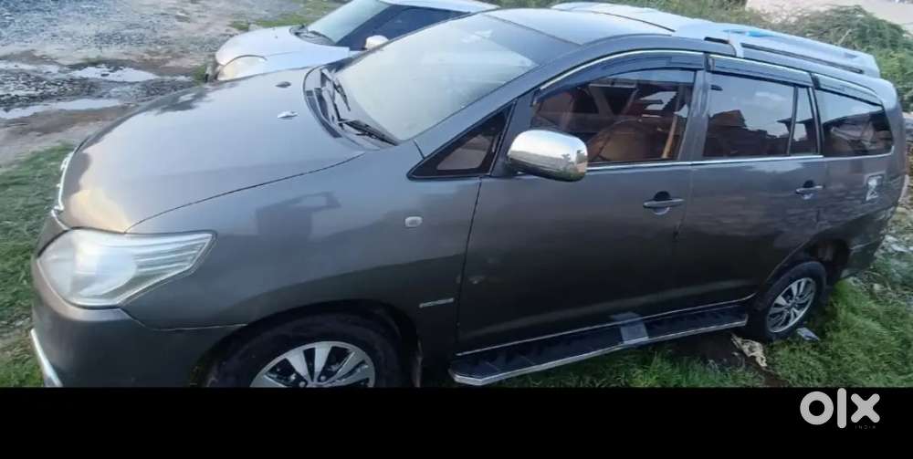 Toyota Innova 2.5 V 2009