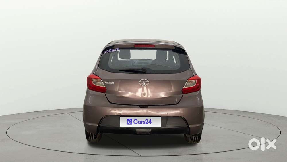 Tata Tiago 1.2 Revotron Xz, 2017, Petrol