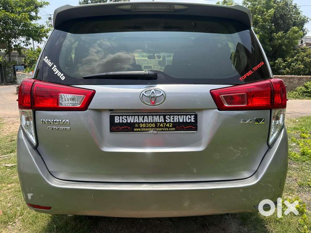 Toyota Innova Crysta 2.4 V, 2020, Electric