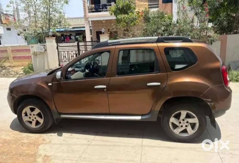 Renault Duster 2013 Diesel 75000 Km Driven