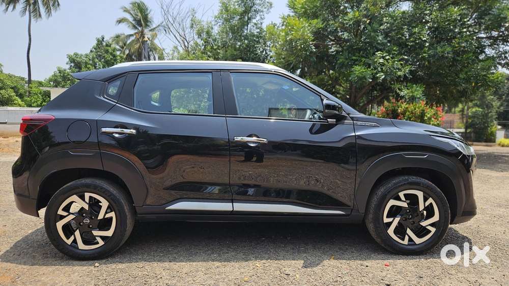 Nissan Magnite 1.0 Xv, 2022, Petrol