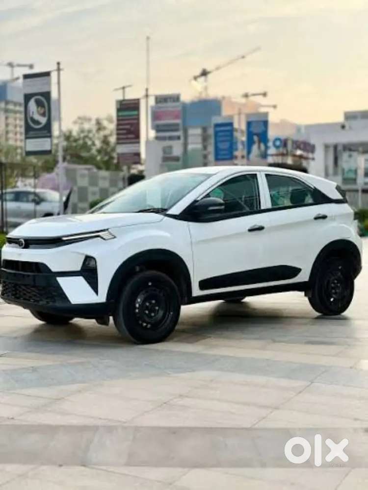 Tata Nexon 1.2 Revotron 2026