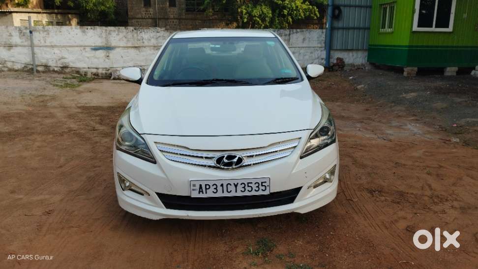 Hyundai Verna [ ] Fluidic 4s 1.6 Crdi Sx (o) At, 2015
