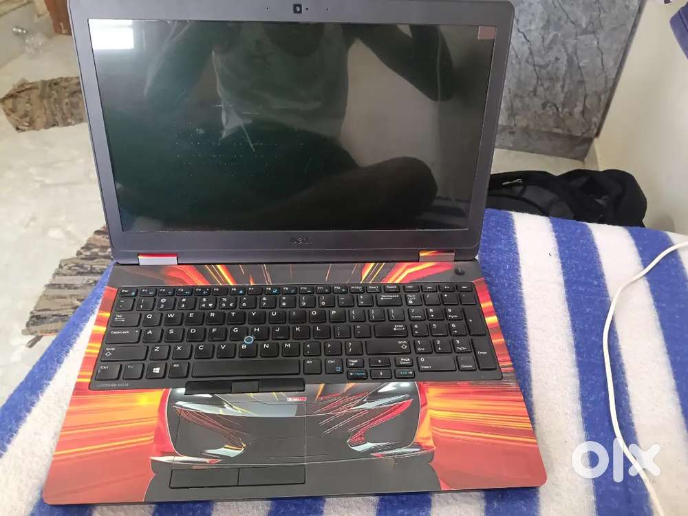 Selling laptop