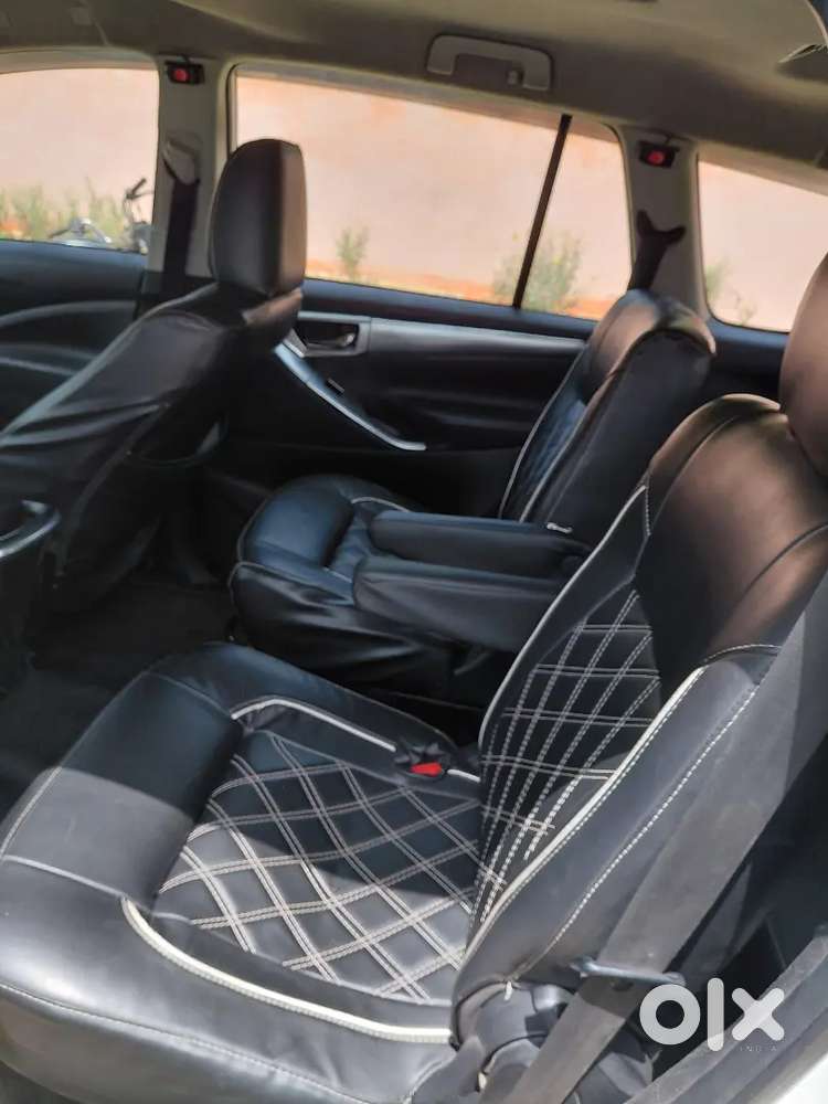 Toyota Innova Crysta 2019 Diesel Manual