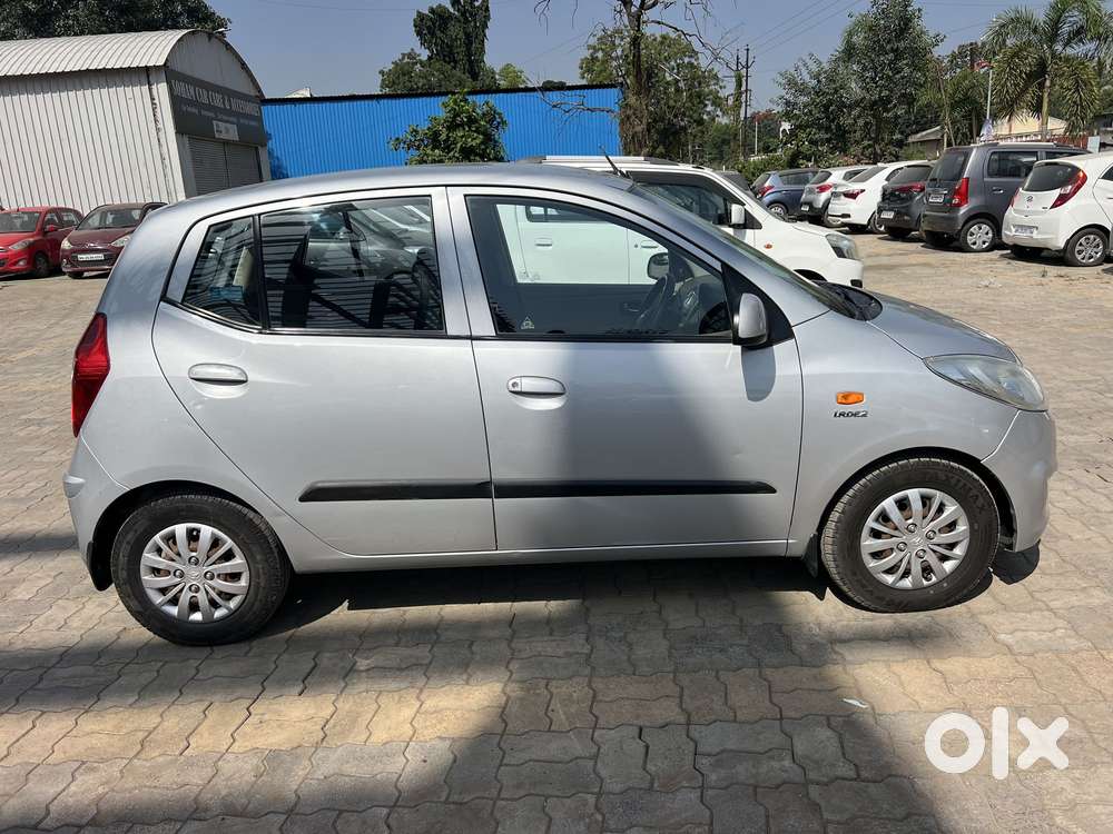 Hyundai I10 Sportz, 2014, Petrol