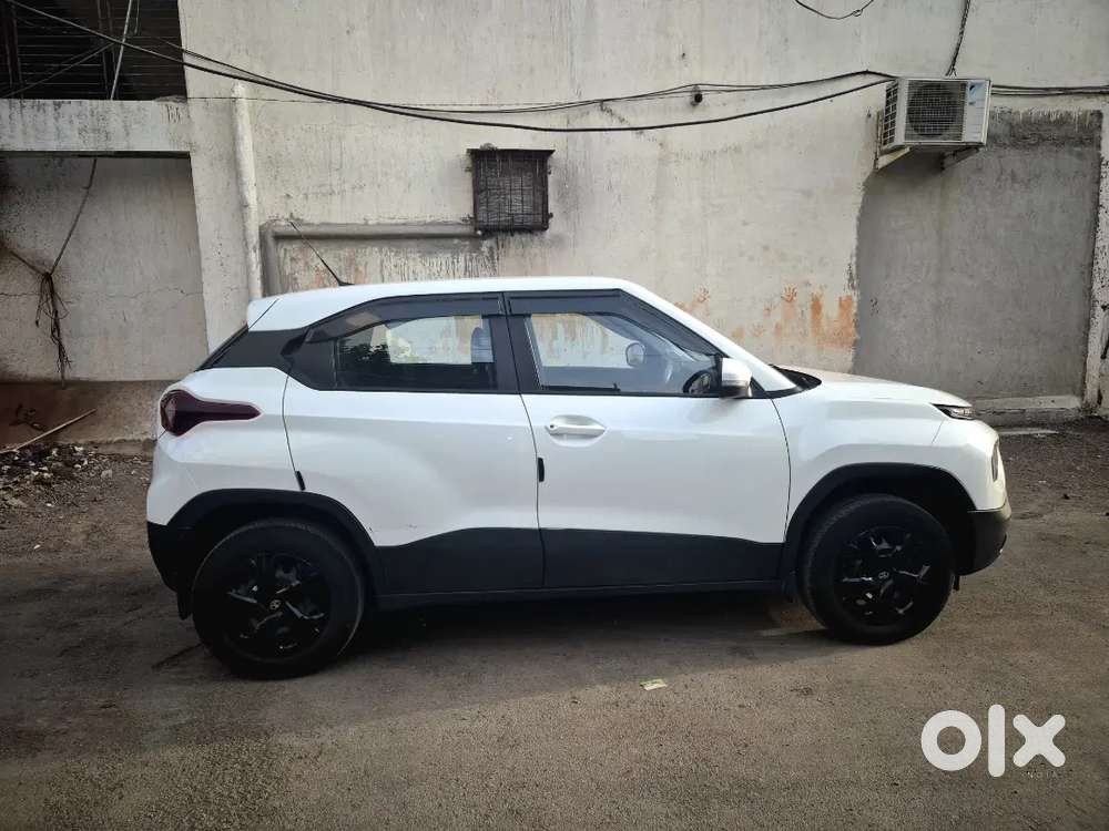 Tata Punch Adventure 2025 Cng Icng Manual