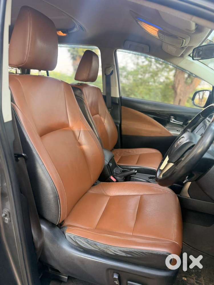 Toyota Innova Crysta 2.8 Z, 2016, Diesel