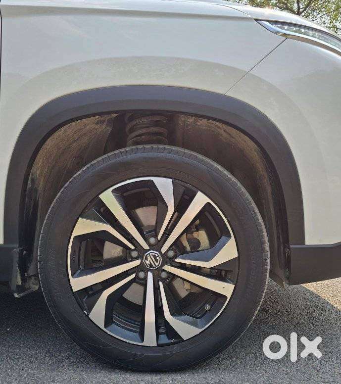 Mg Hector Plus Sharp Pro 1.5 Turbo Petrol Mt 6 Str, 2023, Petrol