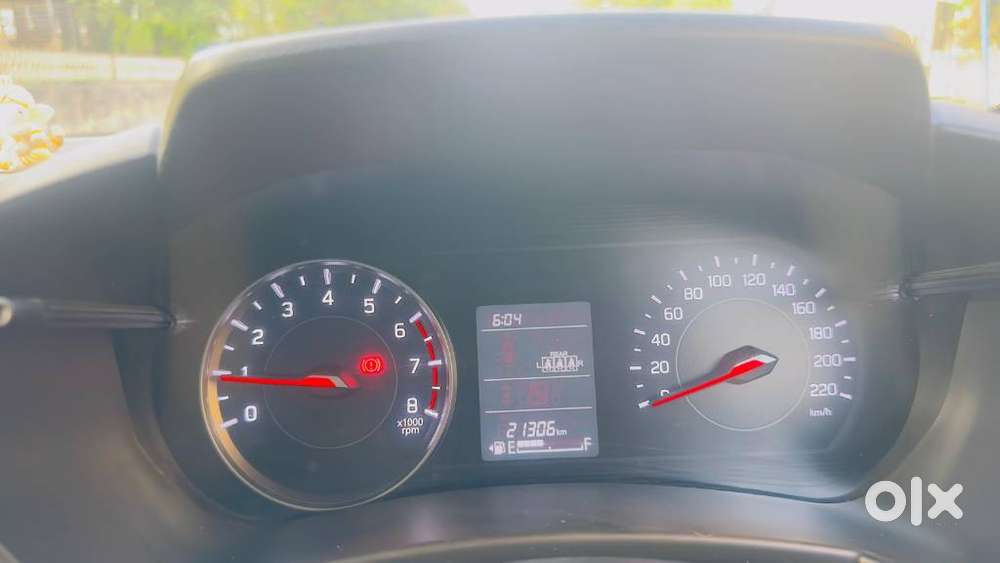 Maruti Suzuki Swift 1.2 Vxi (o), 2024, Petrol