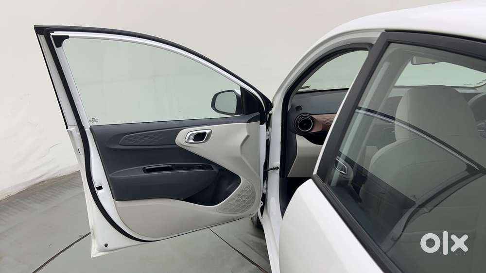 Hyundai Aura [2023-ongoing] 1.2 Sx Plus Petrol Amt, 2023, Petrol