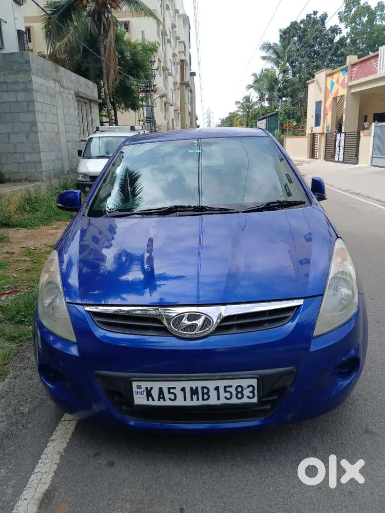 Hyundai I20 Spotz 2011 Car