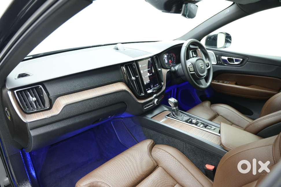 Volvo Xc60 D5 Inscription, 2021, Diesel