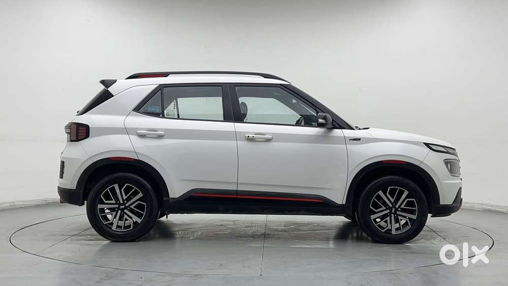 Hyundai Venue N Line N8 Dct, 2022, Petrol