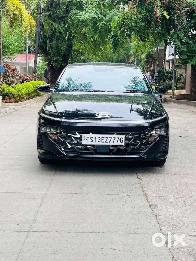 Hyundai Verna 1.5 Sx (o) Ivt, 2023, Petrol