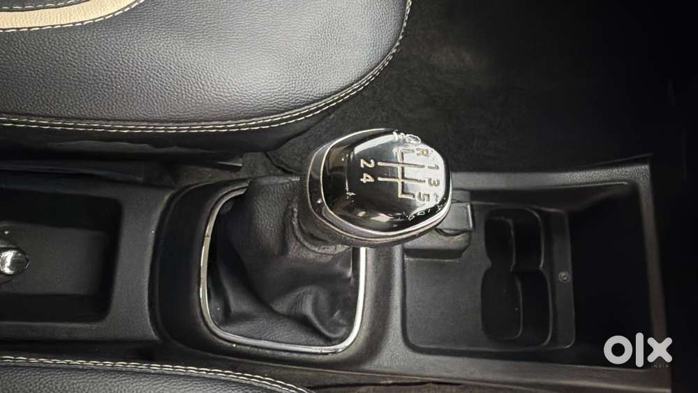 Renault Kwid 1.0 Rxt (o), 2018, Petrol