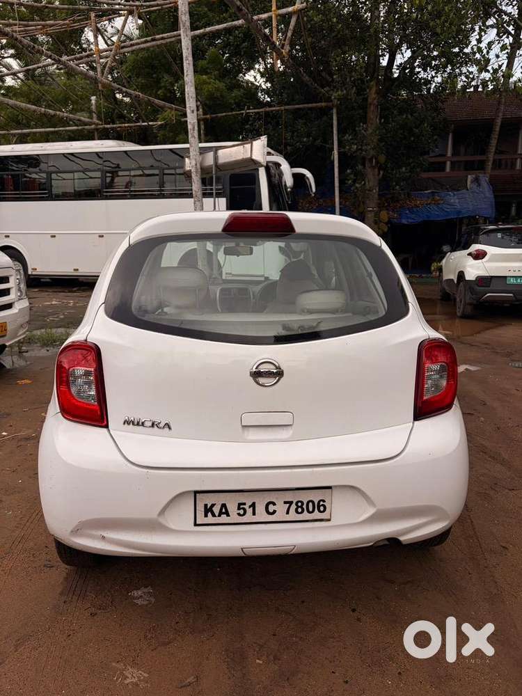 Nissan Diesel Car 2015