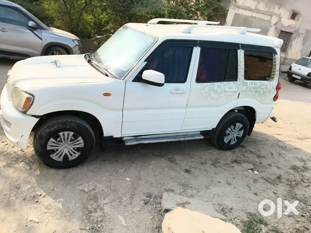 Mahindra Scorpio Classic 2012 Diesel 90000 Km Driven