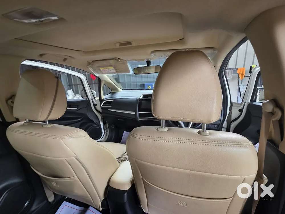 Honda Jazz 2021 Petrol 100500 Km Driven