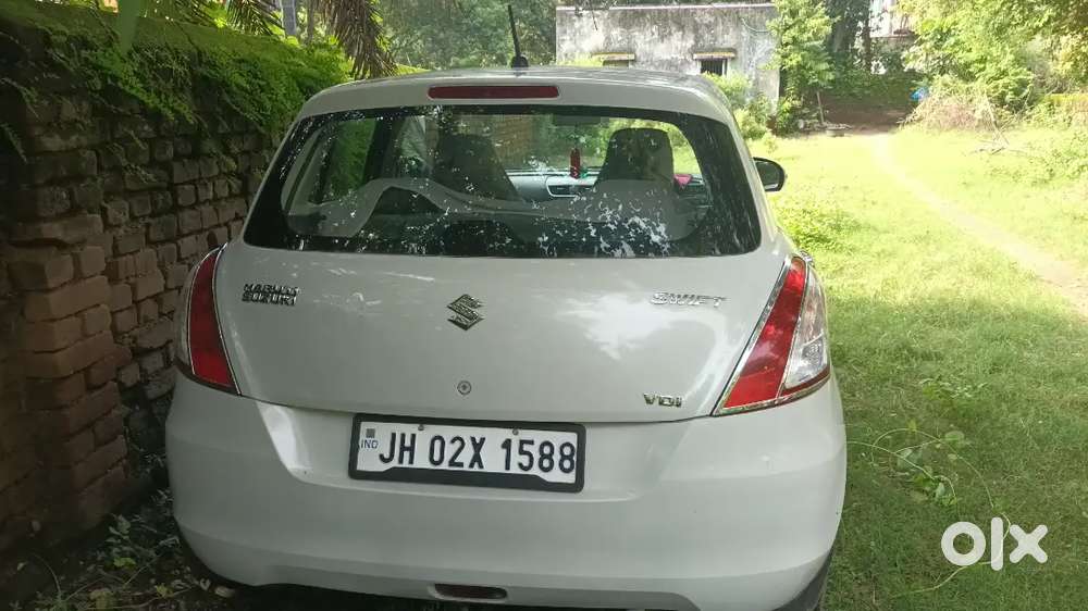 Maruti Suzuki Swift 2012 Diesel 56000 Km Driven