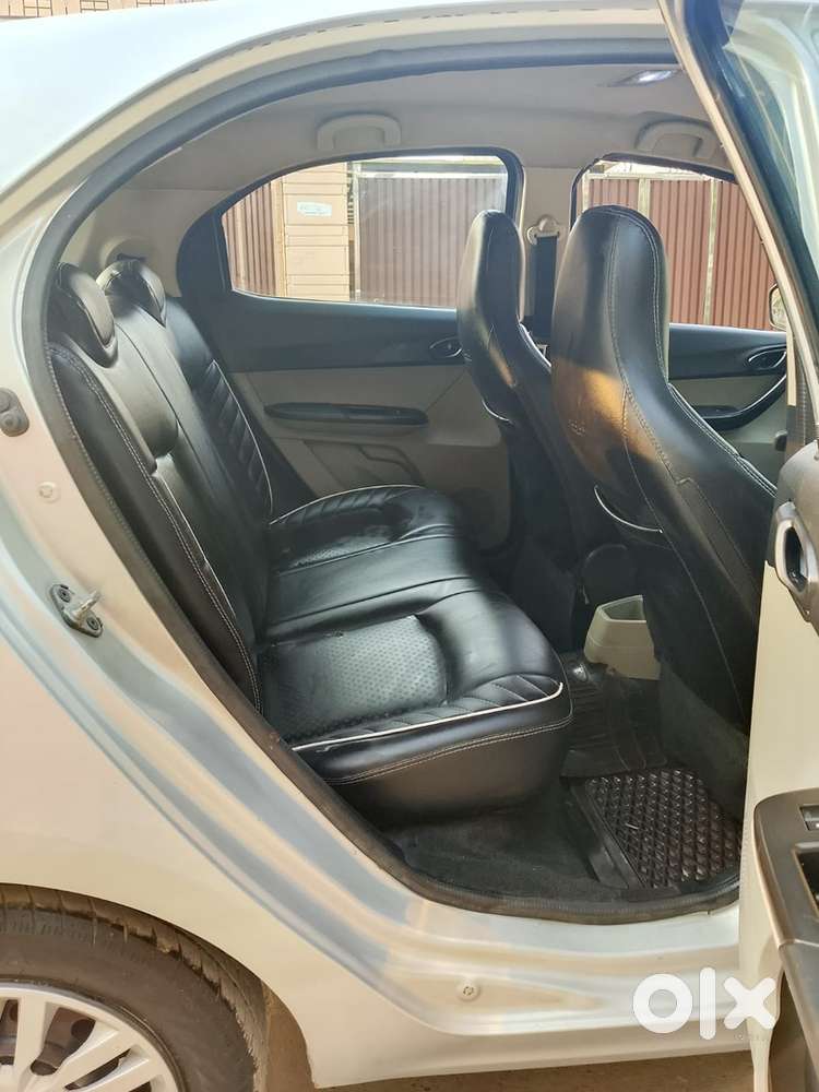 Tata Tiago Petrol 2016