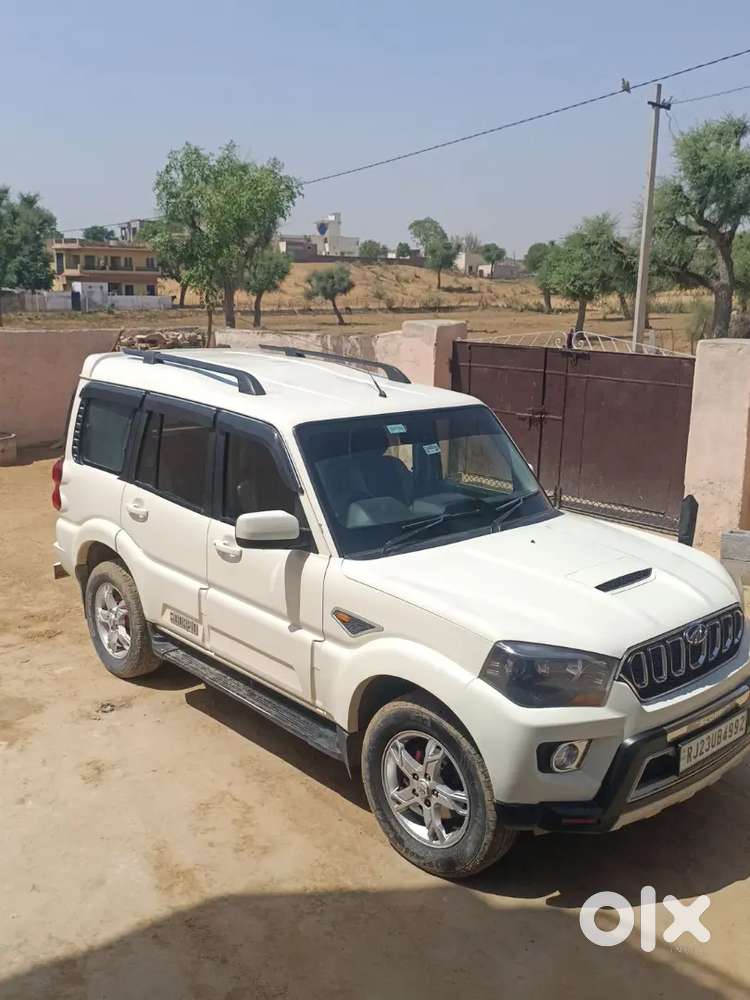 Mahindra Scorpio 2017 Diesel 100000 Km Driven