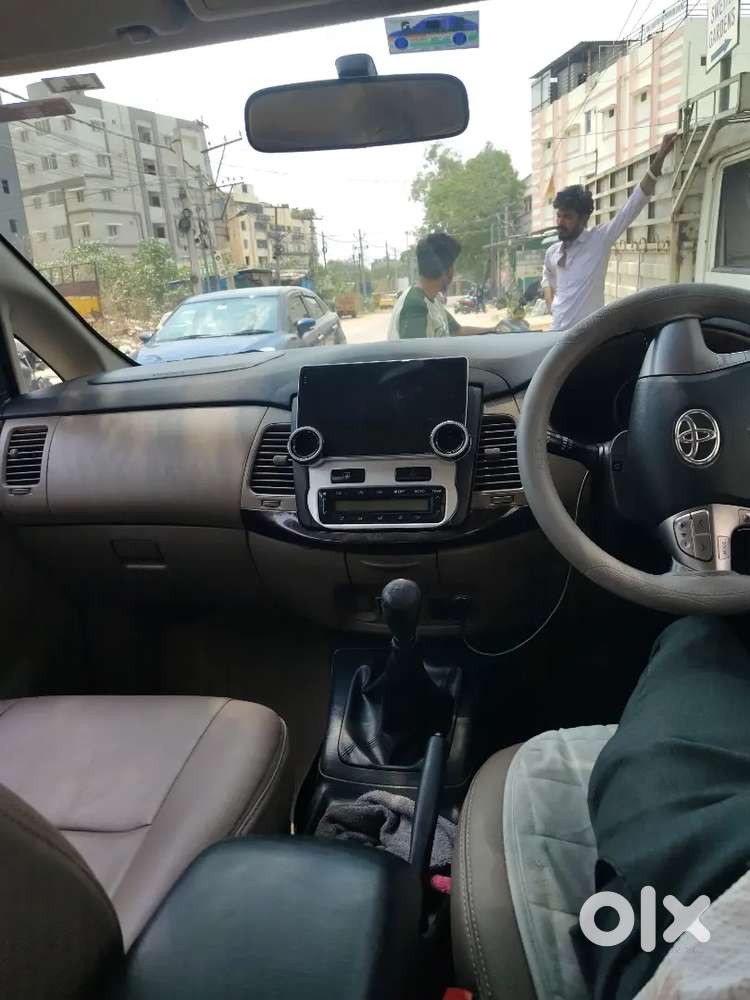 Toyota Innova 2015 Diesel 167000 Km Driven