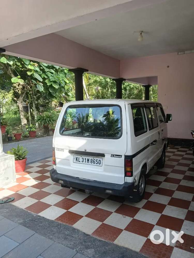 Maruti Suzuki Omni 2018