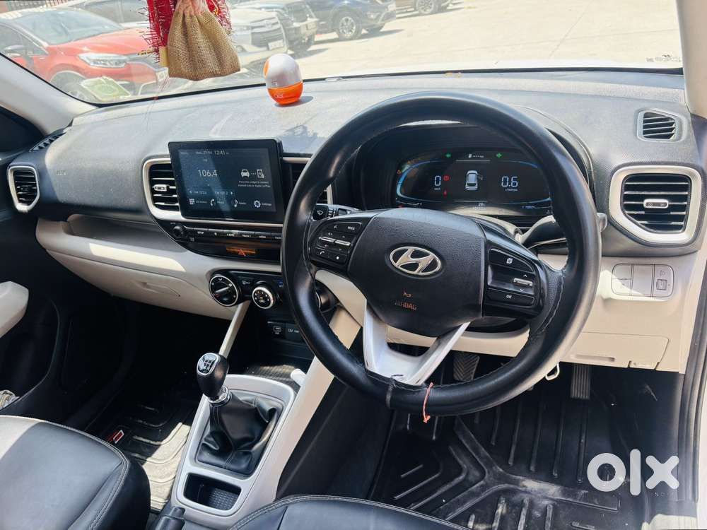 Hyundai Venue S, 2022, Petrol