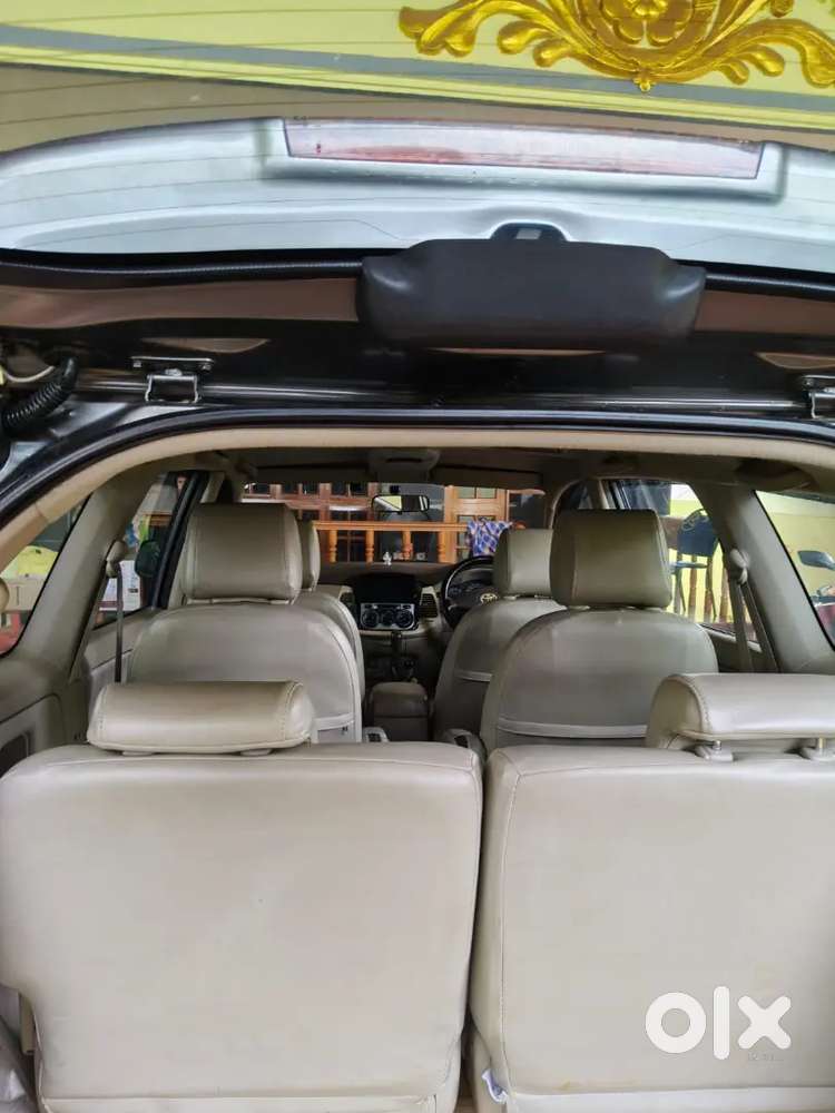 Toyota Innova 2010 Diesel 192000 Km Driven
