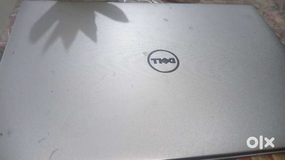 Dell Inspiron laptop 5558 Memory: Up to 8 GB DDR3L RAM (expandable via
