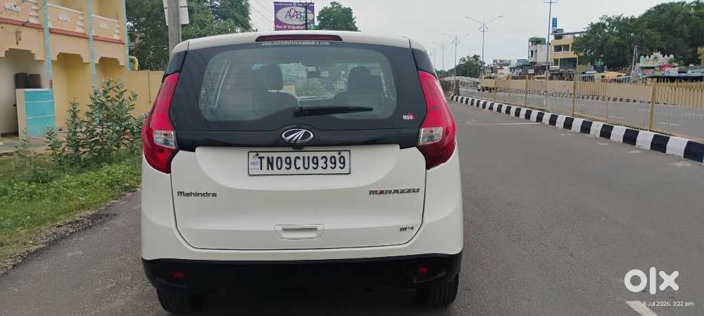 Mahindra Marazzo M4, 2020, Diesel