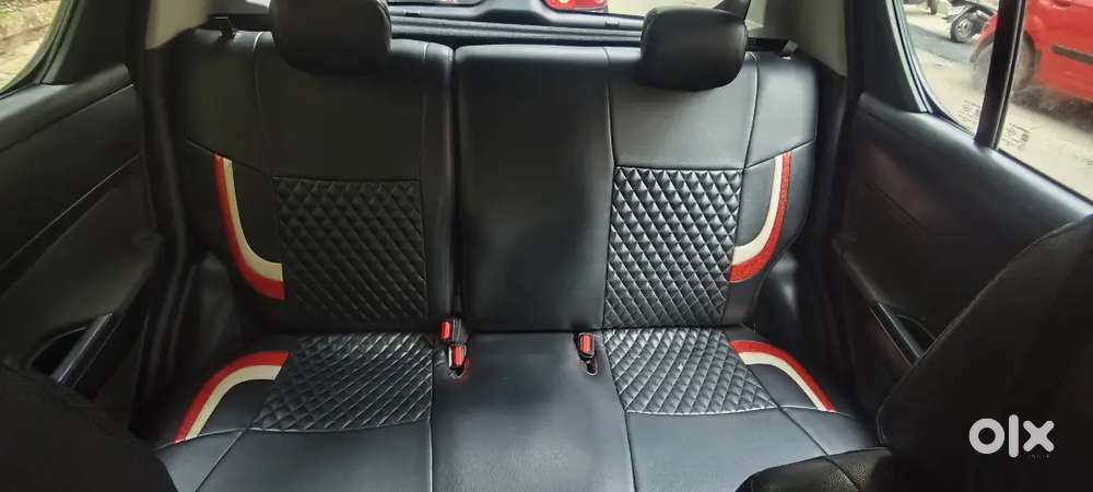Maruti Suzuki Swift Vxi 2017 (own Car, Not A Dealer )