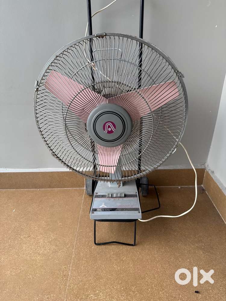 Table Fan with 3 speed control