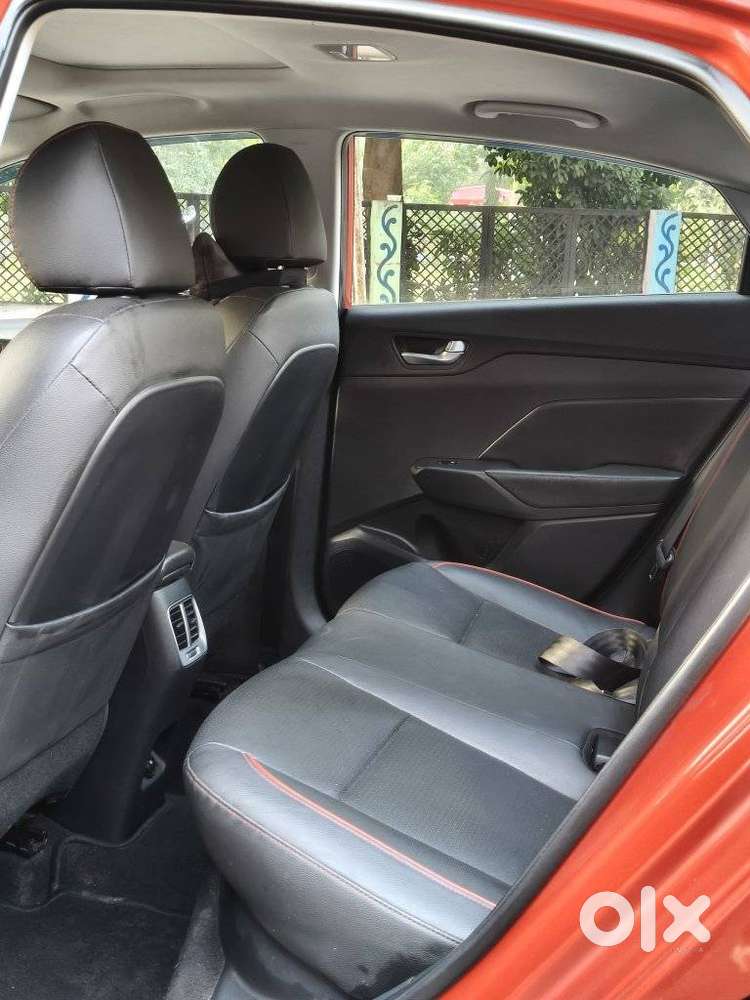 Hyundai Verna Sx(o) Petrol At, 2022, Petrol