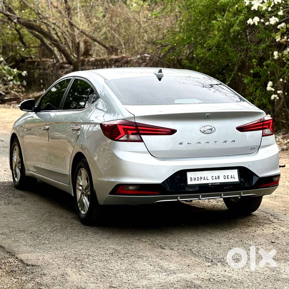 Hyundai Elantra 2.0 Sx, 2022, Petrol