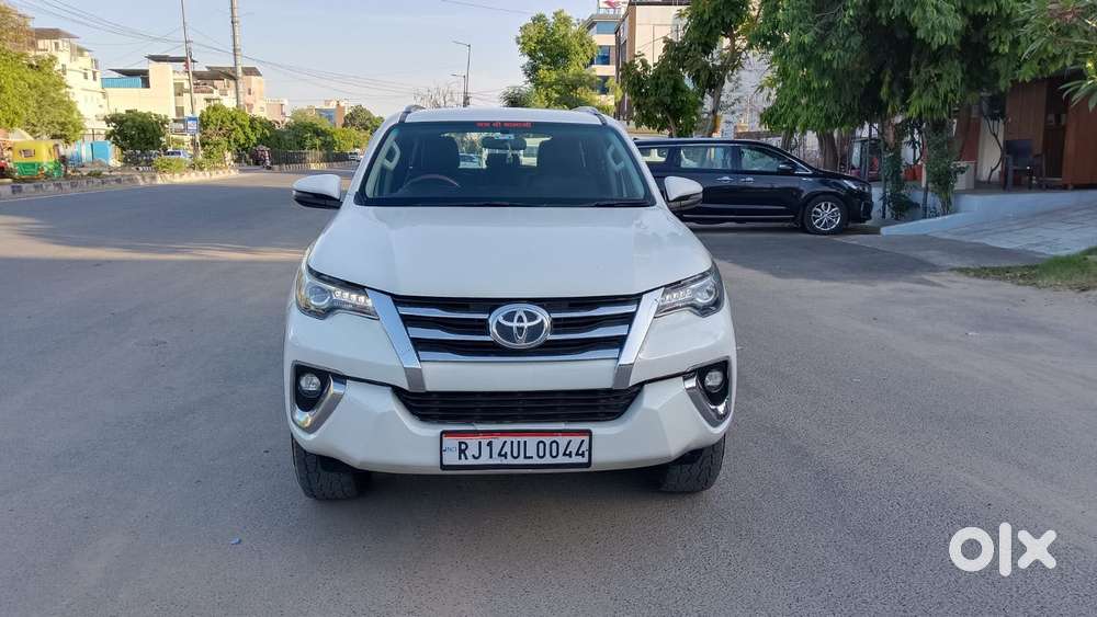 Toyota Fortuner 4x2 At 2.8 Diesel, 2018, Diesel