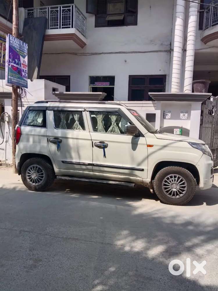 Mahindra Tuv 300 2017