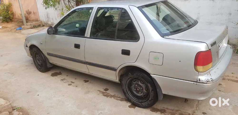Maruti Suzuki Esteem 2006 Life Available