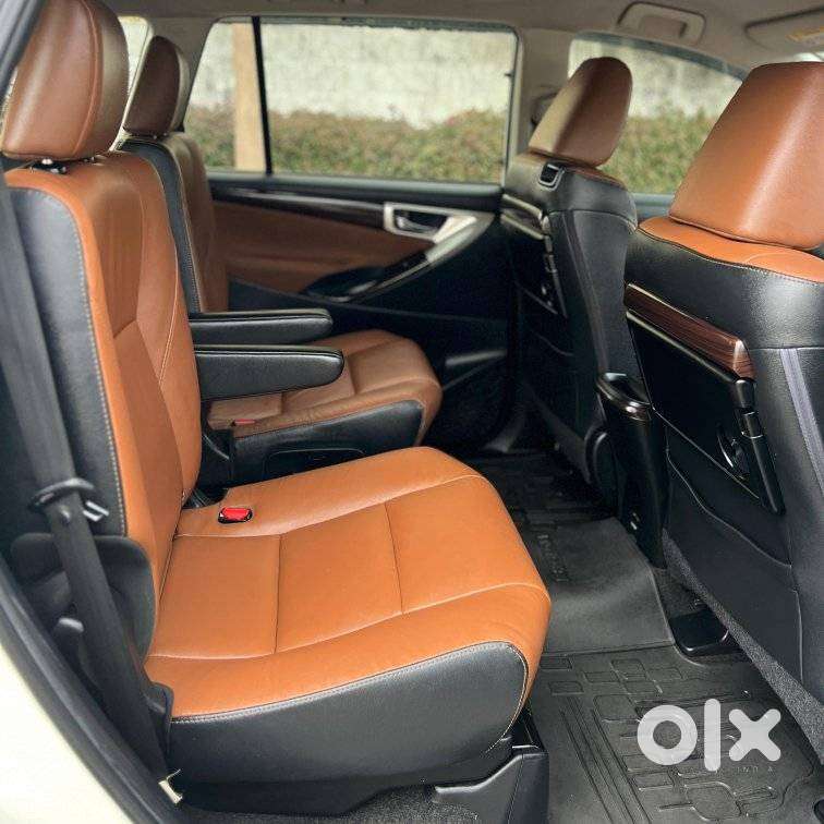 Toyota Innova Crysta 2.8z Automatic, 2018, Diesel