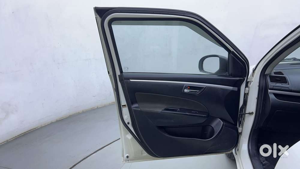 Maruti Suzuki Swift Vvt Vxi, 2014, Petrol