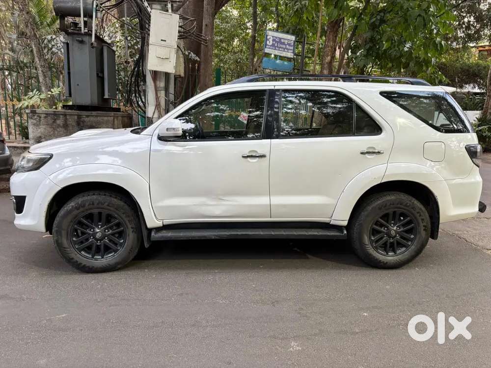 Toyota Fortuner 3.0 4x2 Mt 2015