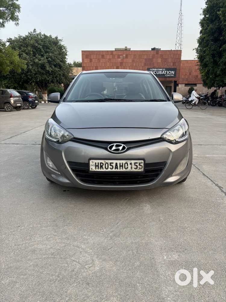 Hyundai I20 Sportz 1.2 Bs-iv, 2013, Petrol