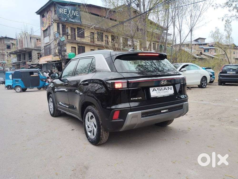 Hyundai Creta Facelift 1.5 Petrol Mt, 2025, Petrol