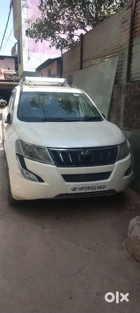Mahindra Xuv500 Hawk 2016 Car