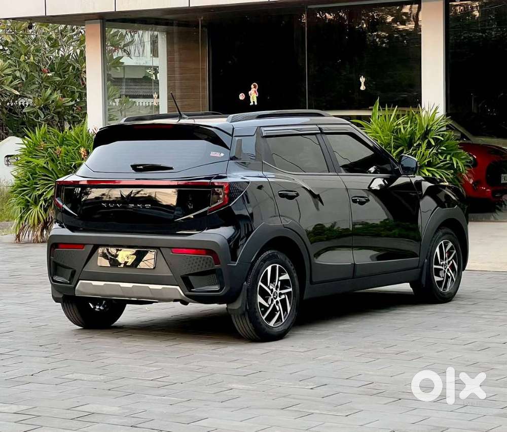 Mahindra Xuv 3xo Ax5 Ds Mt, 2024, Diesel