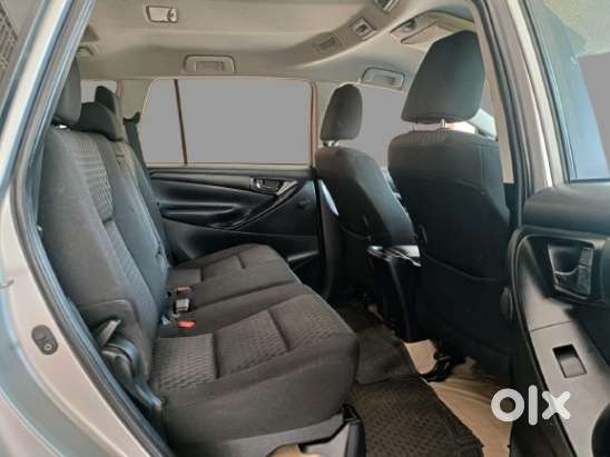 Toyota Innova Crysta 2.4 G Mt 8s, 2018, Diesel