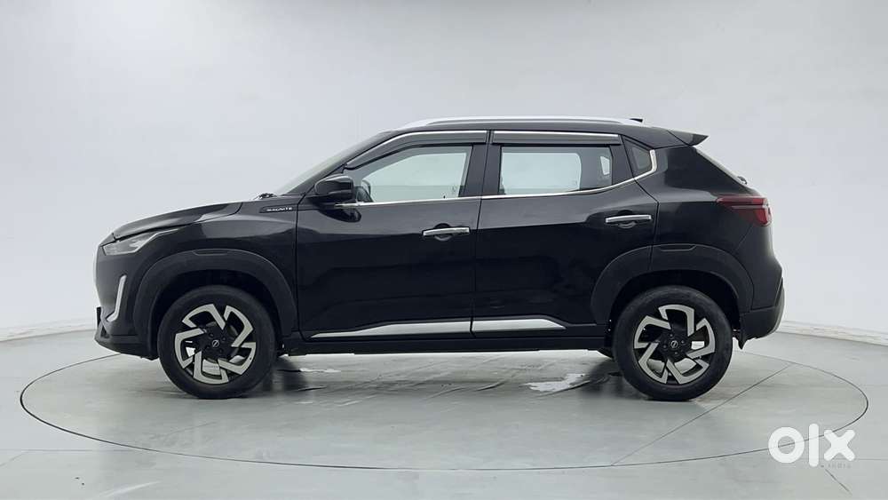 Nissan Magnite 1.0 Xv, 2022, Petrol
