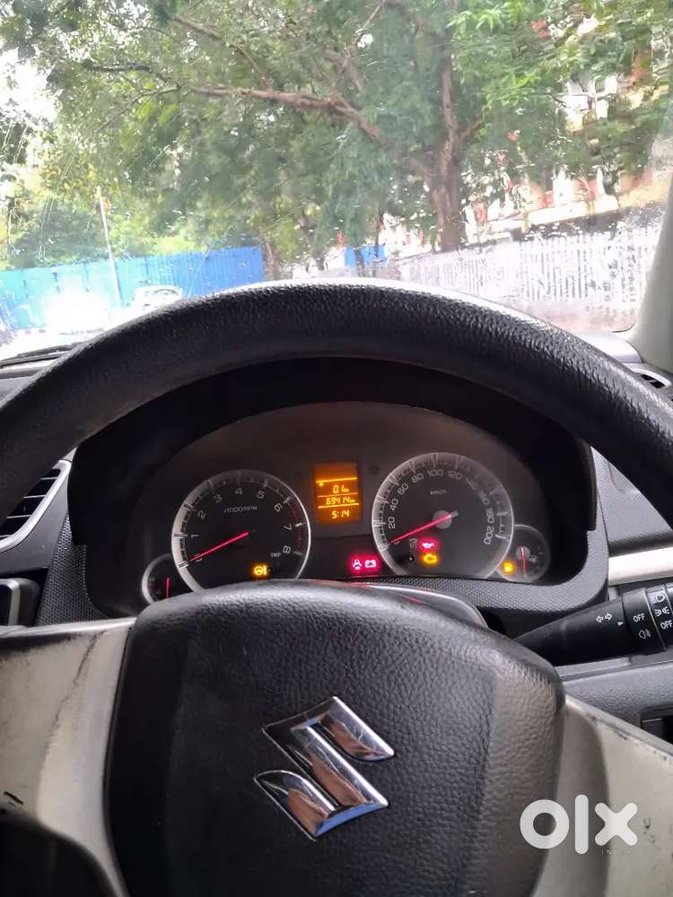 Maruti Suzuki Swift Vxi 2014